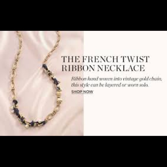 Stella and Dot French Twist Necklace - Picture 2 of 3
